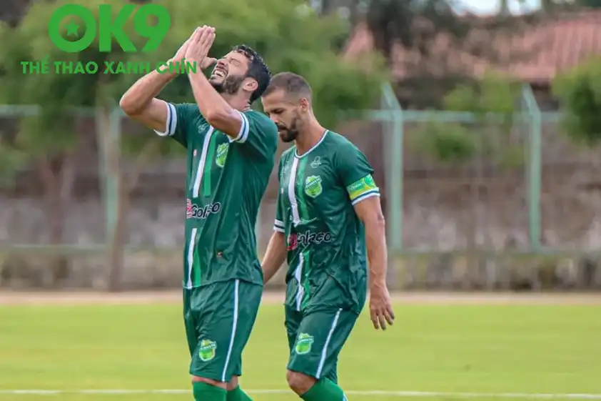 Floresta được dự đoán sẽ giành 3 điểm trước Ferroviario Floresta được dự đoán sẽ giành 3 điểm trước Ferroviario